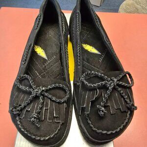 New in Box Womens Black Leather Moccassins